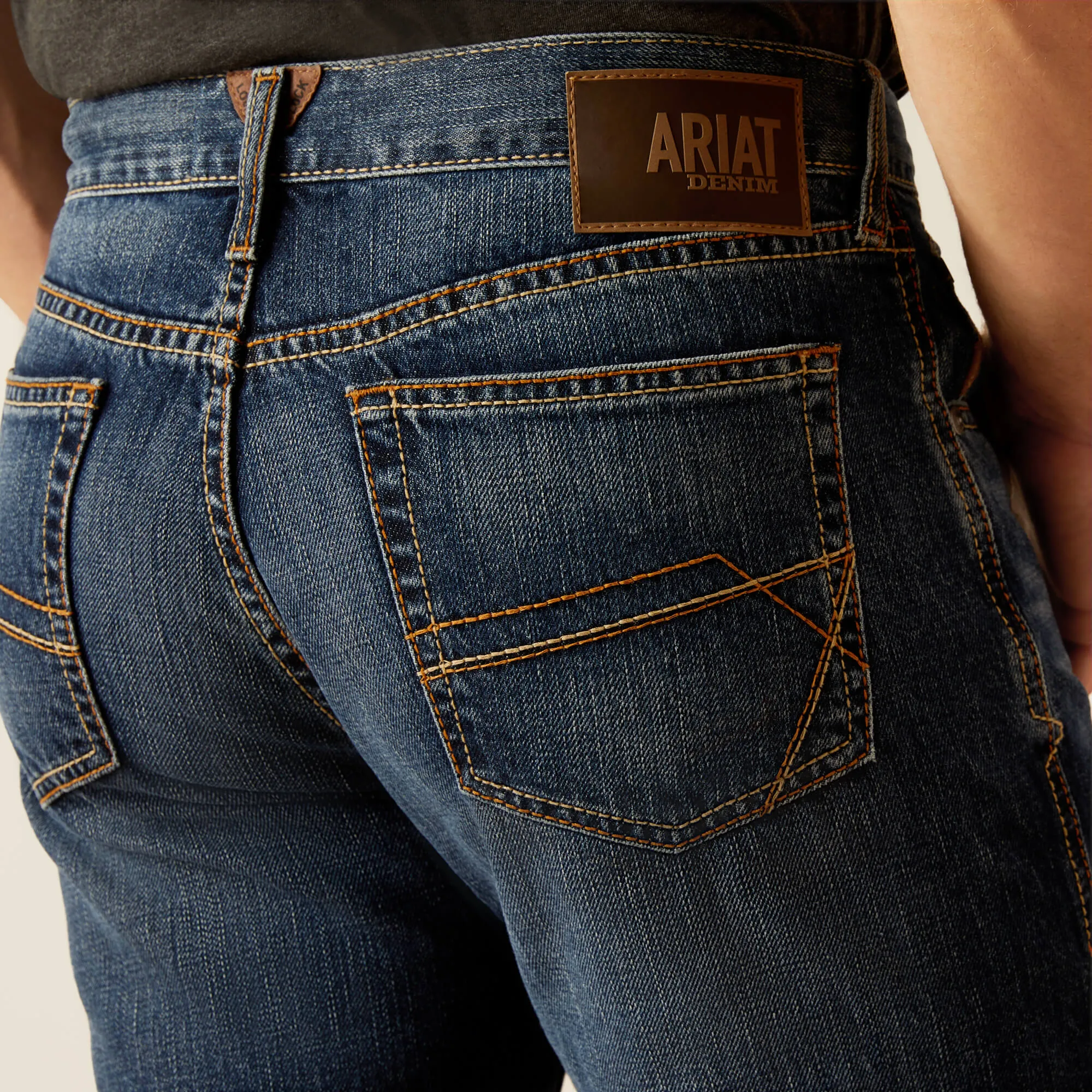 ARIAT M2 TRADITIONAL RELAXED CLEVELAND BOOT CUT JEAN