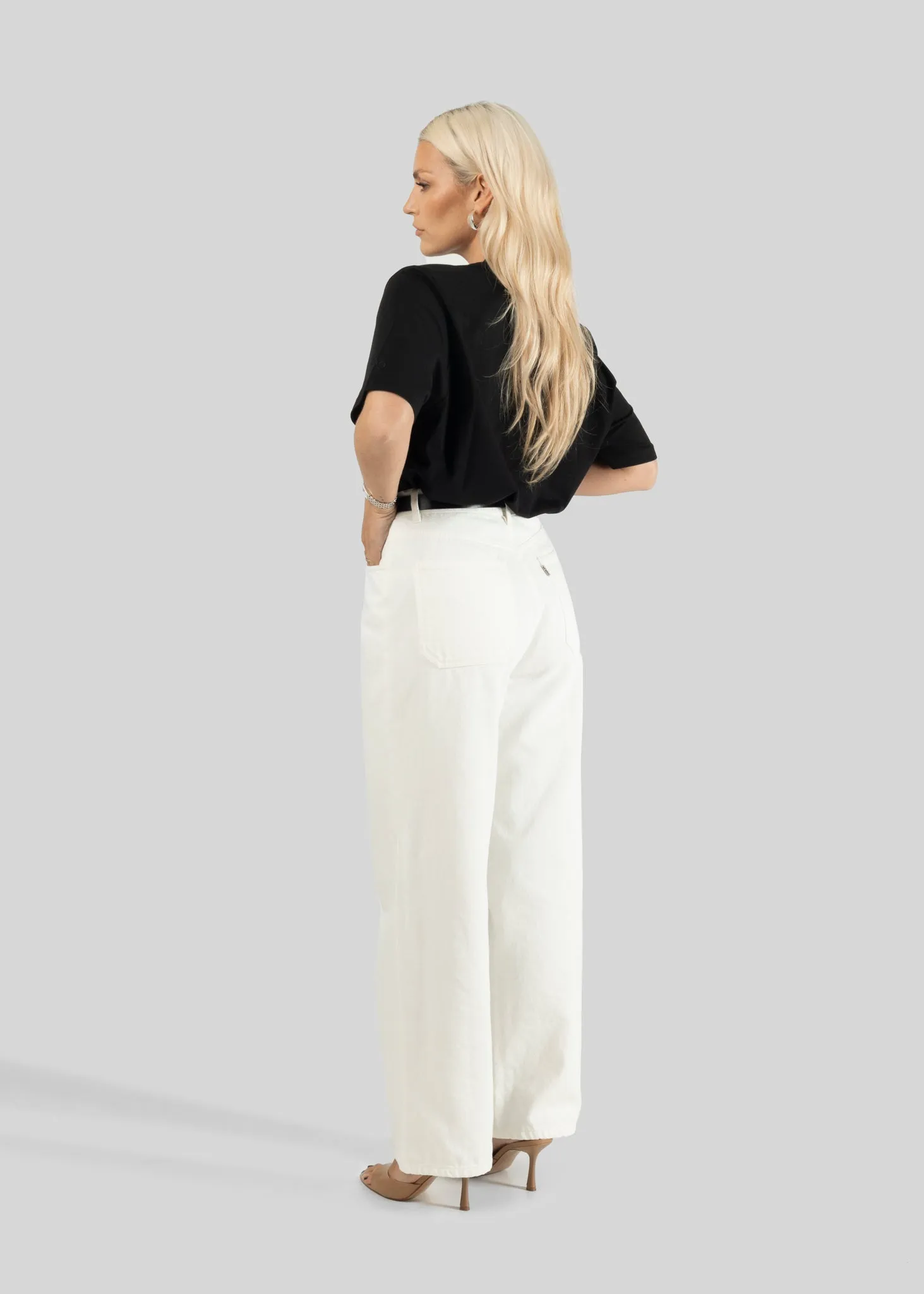 Damian Relaxed White Jeans