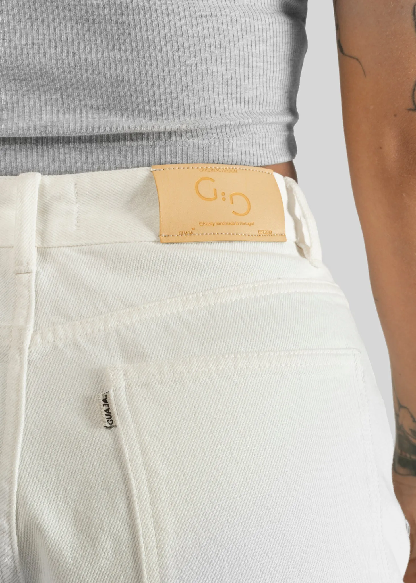 Damian Relaxed White Jeans