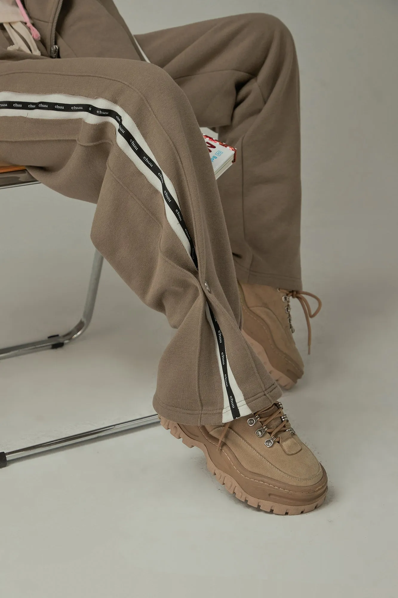 Elastic Waist Wide Sporty Pants