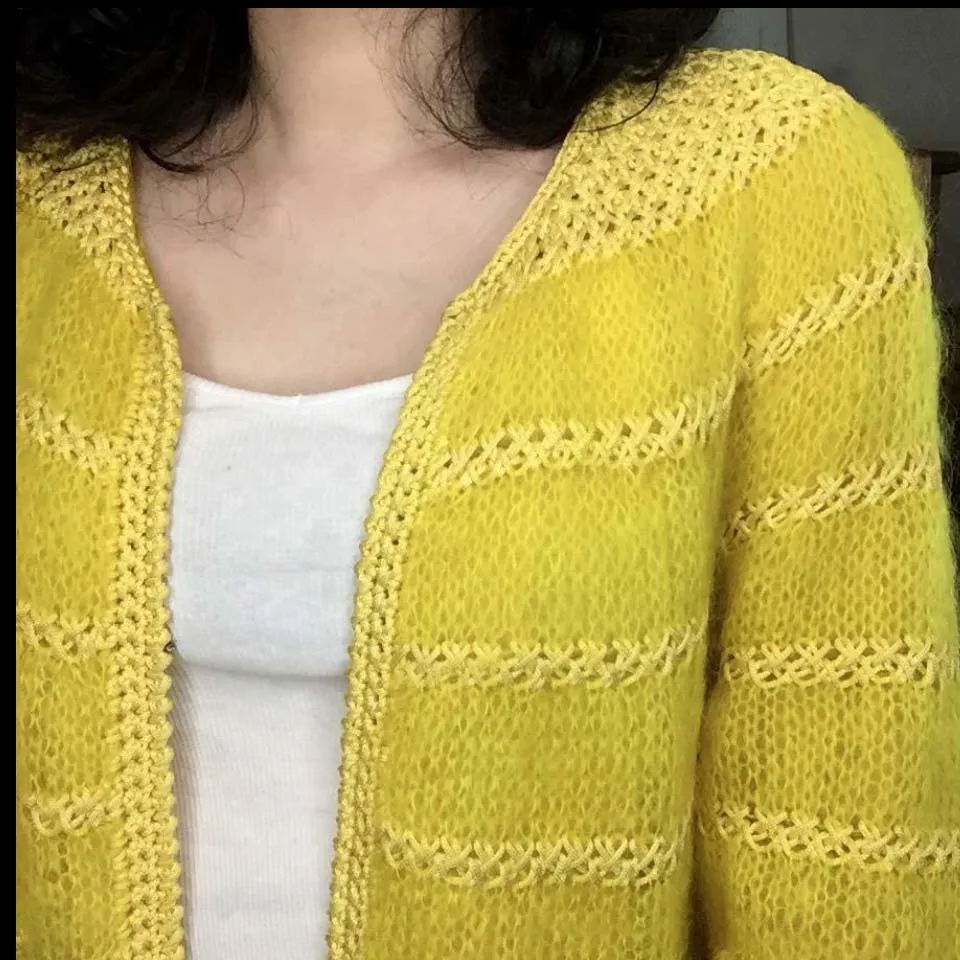 Vintage 50s 60s | Pure Wool & Mohair Yellow Fuzzy Cardigan | L
