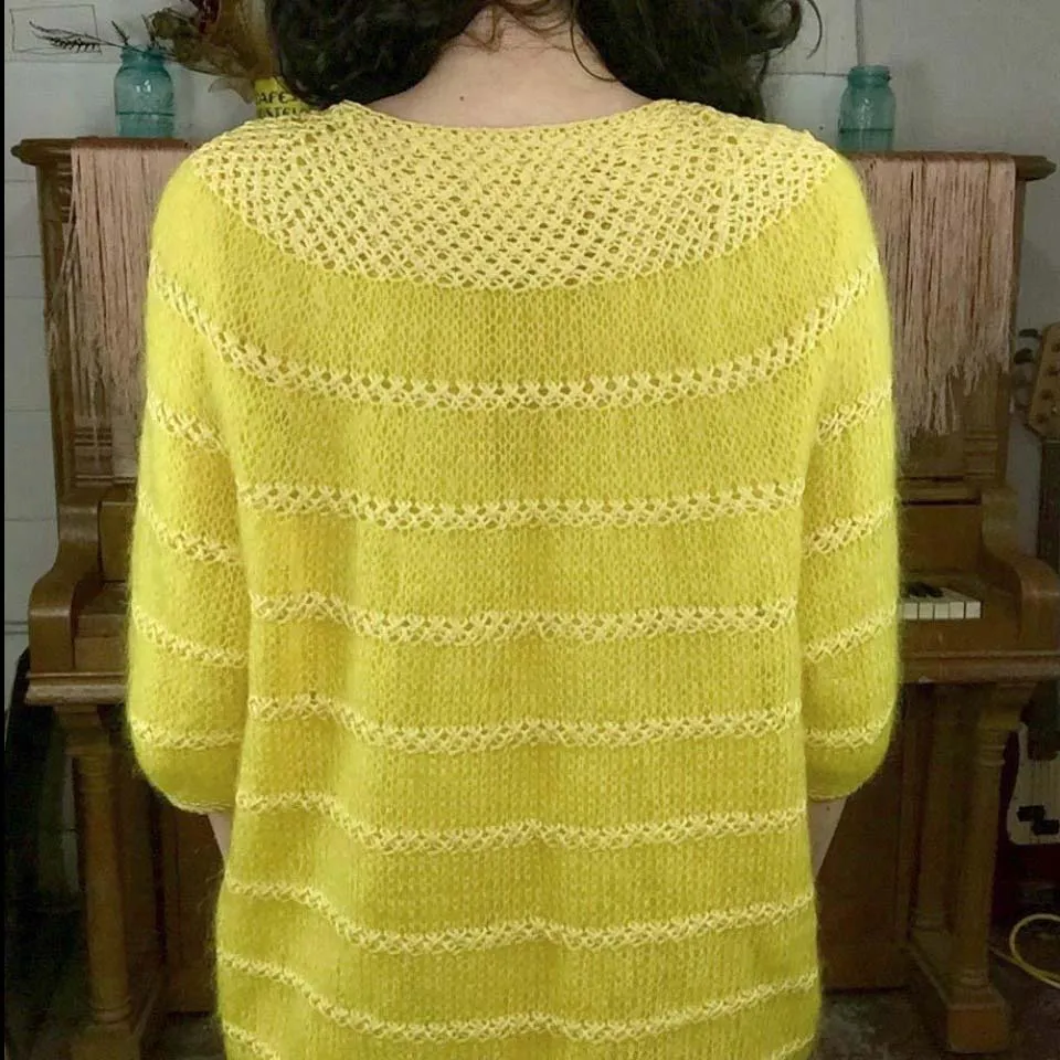 Vintage 50s 60s | Pure Wool & Mohair Yellow Fuzzy Cardigan | L