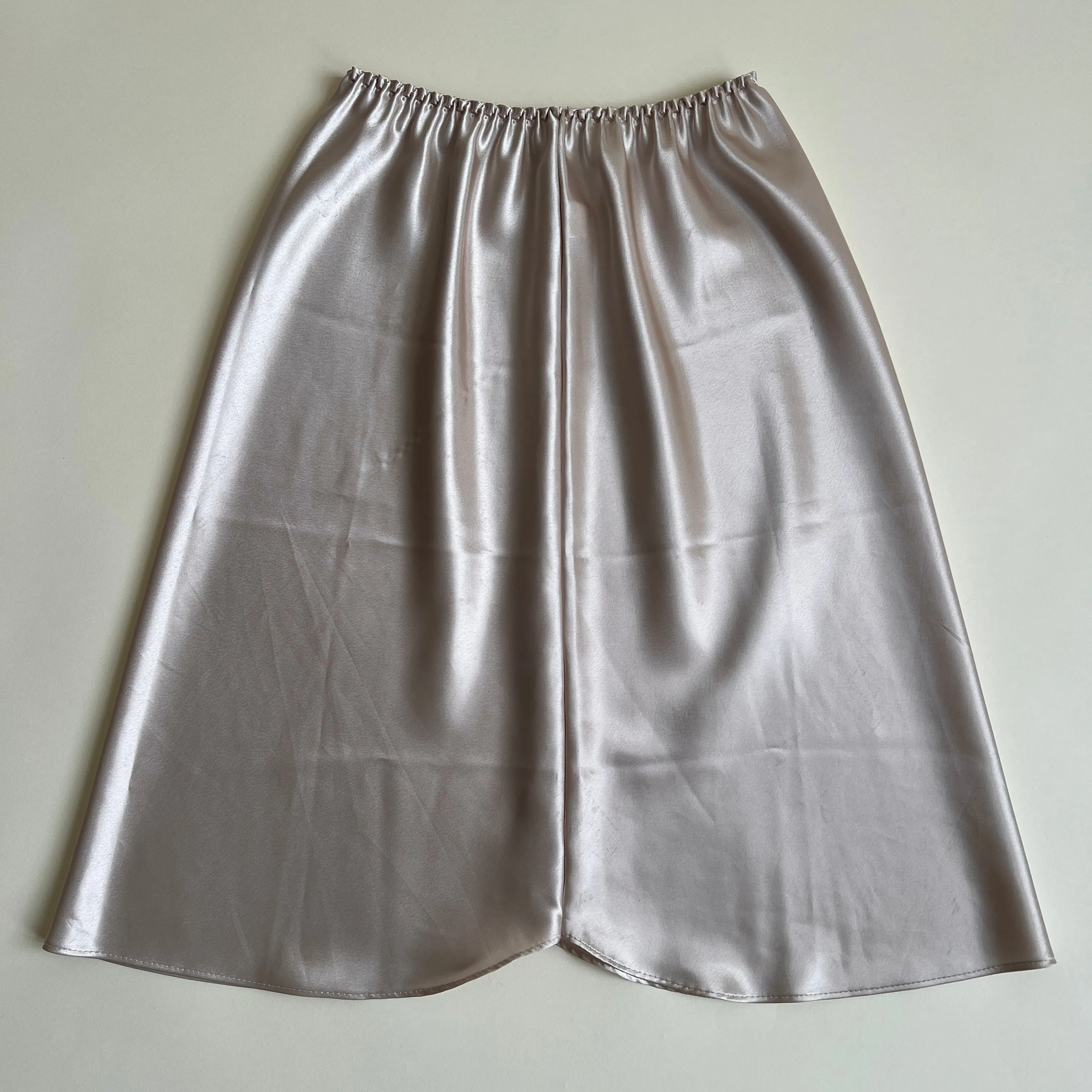 Vintage satin midi slip skirt (S/M)
